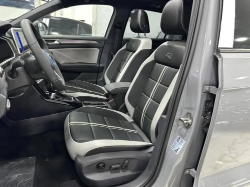Volkswagen T-Roc 2025 R-Line 
