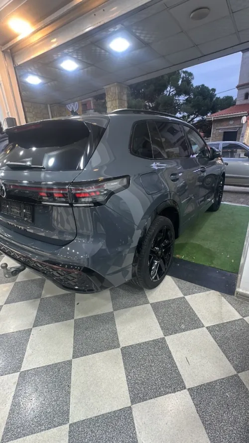 Volkswagen Tiguan 2025 R line