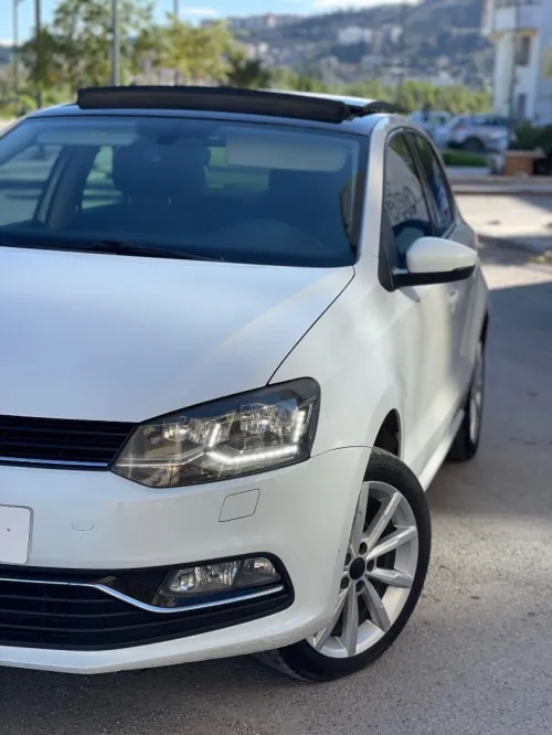 Volkswagen Polo 2015 Cara plus