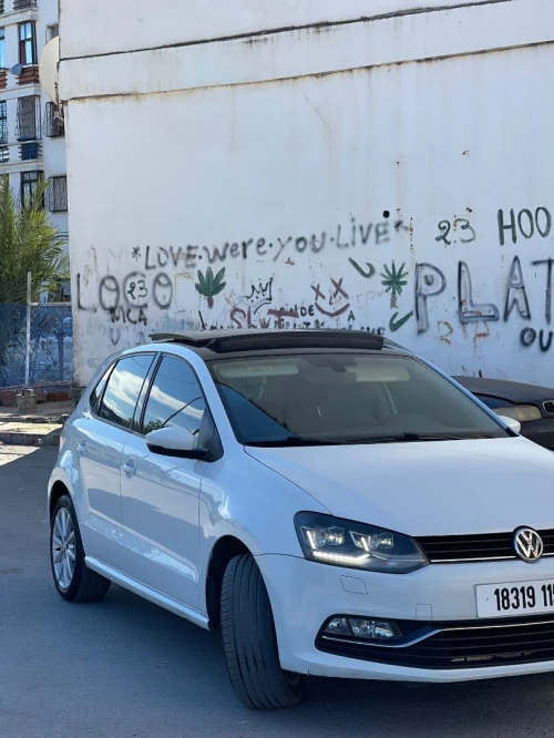 Volkswagen Polo 2015 Cara plus