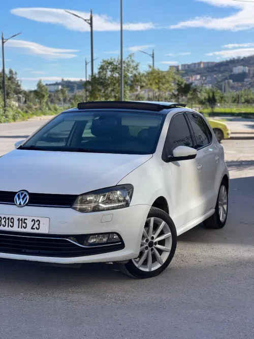 Volkswagen Polo 2015 Cara plus