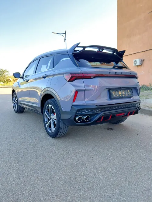 Geely Coolray 2024 Batel