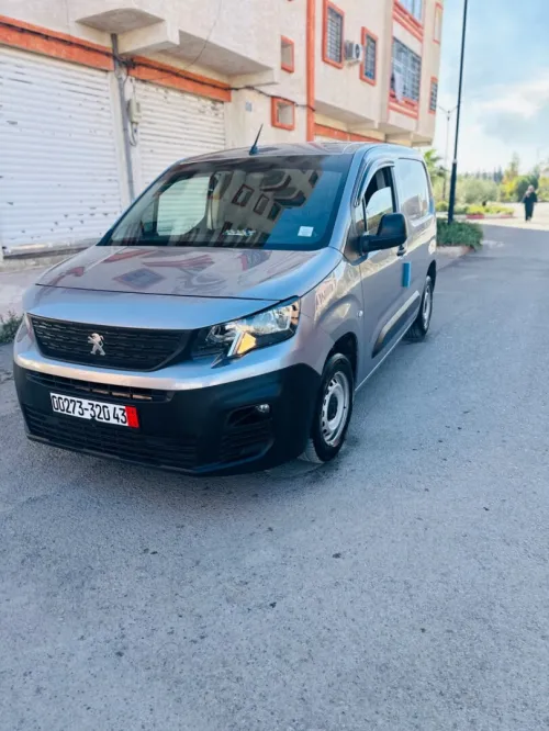 Peugeot Partner 2020 K9
