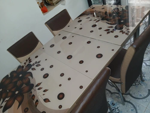 Tableau Quatre chaises