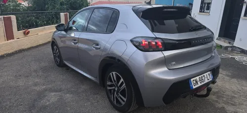 Peugeot 208 2023 E-Style