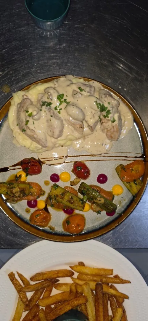 Cuisiner qualifié et pizzaiolo