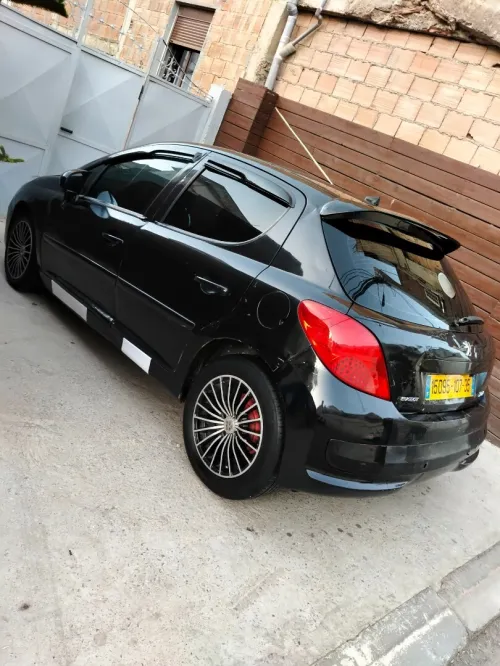 Peugeot 207 2007 
