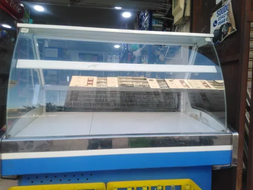 Frigo présentoir 1'5 m 