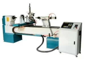 Tour a commande numérique pour bois