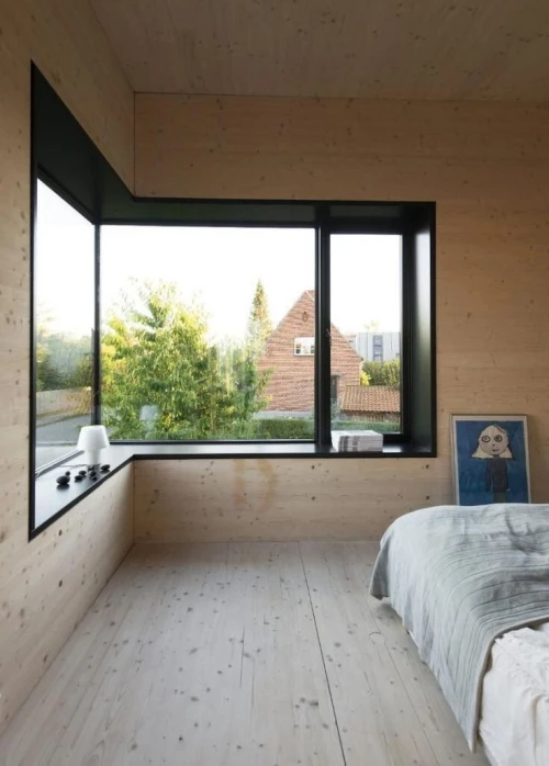 Chalet moderne et villa avec piscine