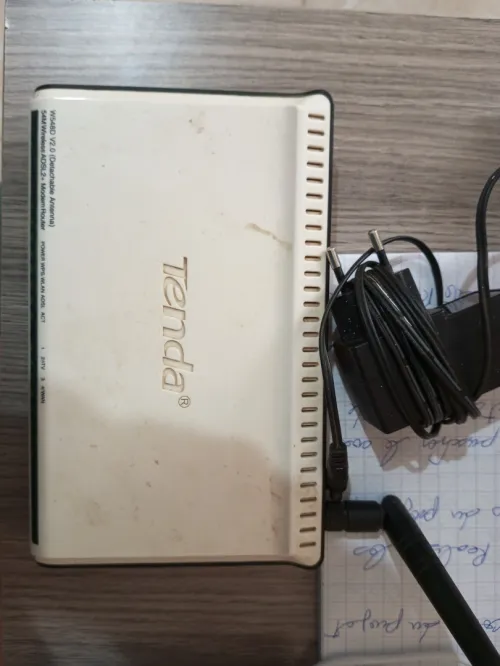 2 Modems Tenda & D-Link 