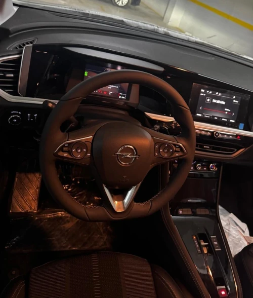 Opel GrandLand 2025 GS LINE  FULL-OPTION ( SAFI )