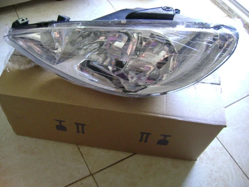 FEU PEUGEOT 206 NEUVE