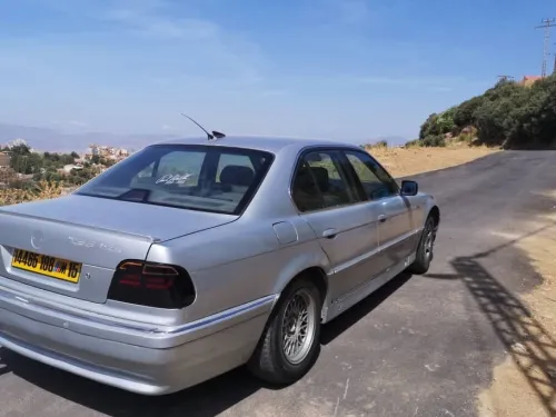 BMW Série 7 1998 725 TDS