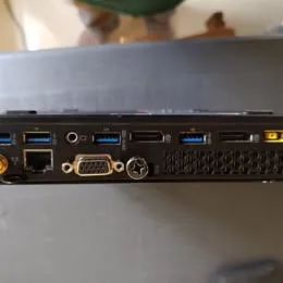 Lenovo Thinkcentre M900 TINY