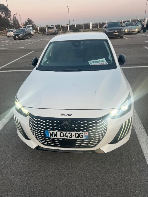 Peugeot 208 2024 Allure Pack