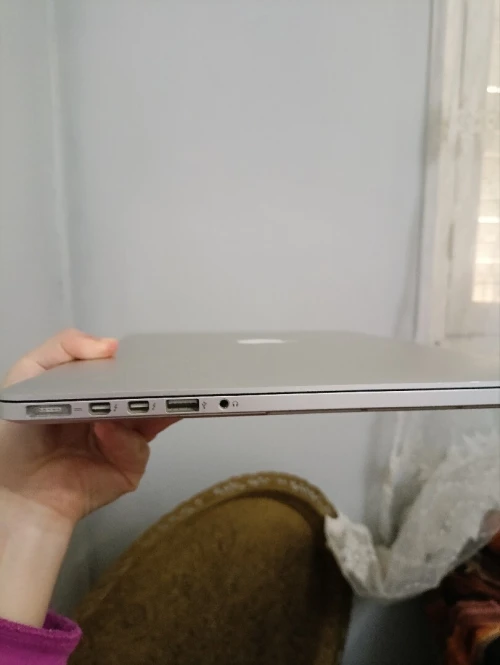 Macbook pro 15 pouce , i7, 16 go, 1to