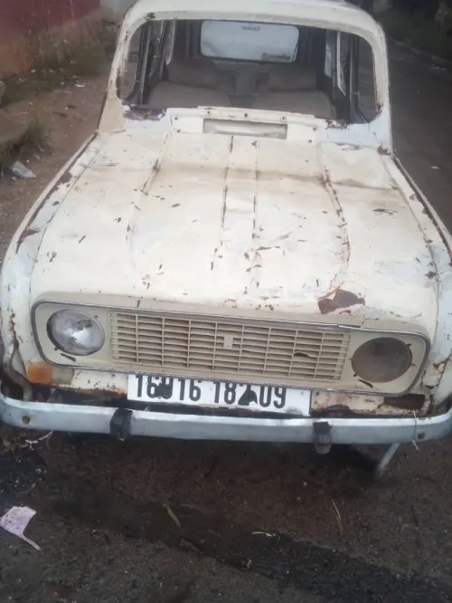 Renault 4 1982 