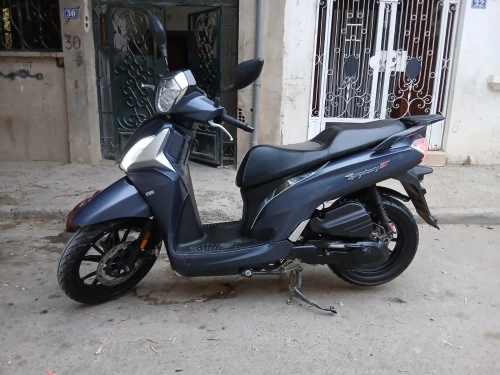Sym st Blu glwaz 2024