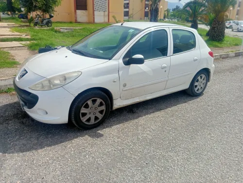 Peugeot 206 Plus 2013 generation