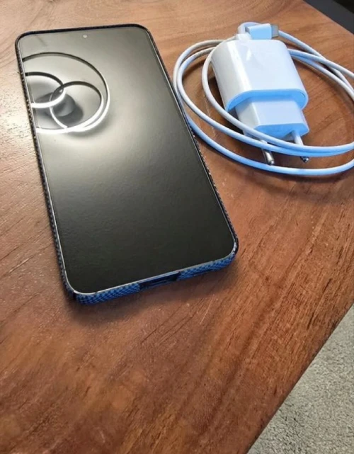 Samsung S24