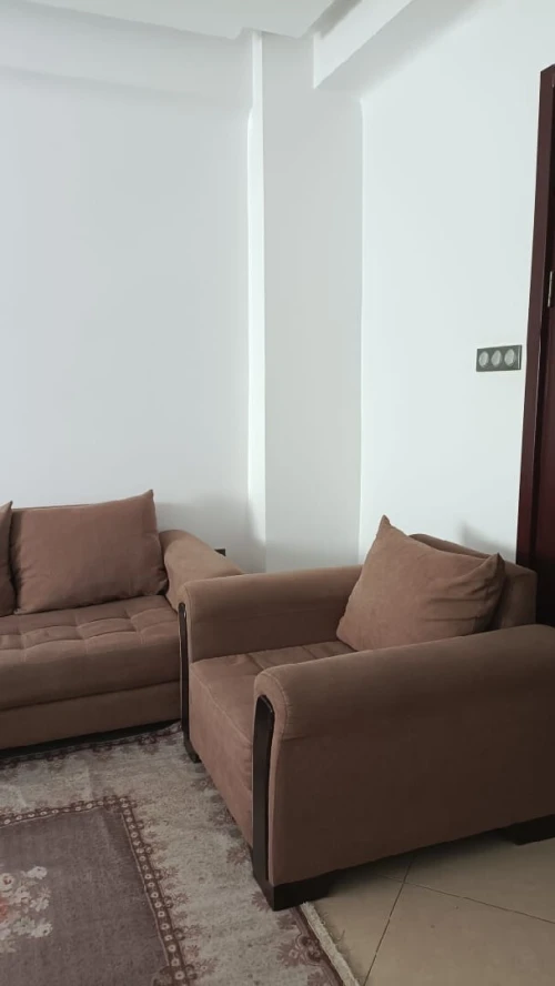 Salon 5 places
