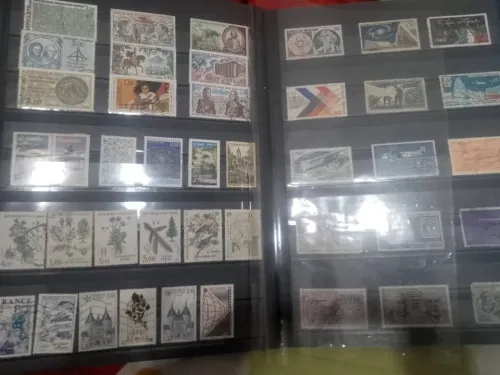 Lots Timbres de collection 