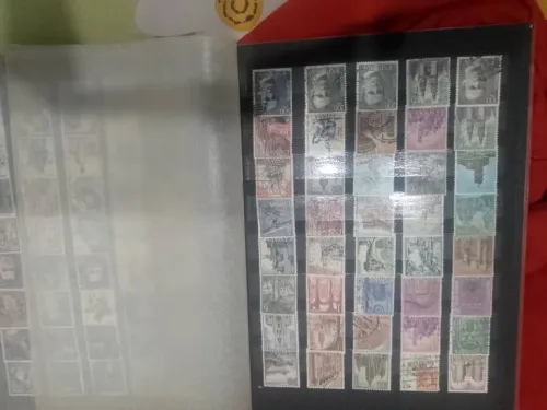 Lots Timbres de collection 