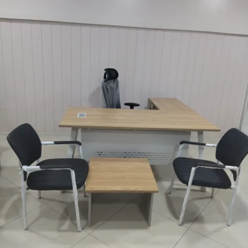 BUREAU OPERATEUR / 120 / 140 /160 PIETEMTNT METAL OU BOIS