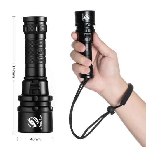 Torche de Plongée Professionnelle à Haute Puissance étanche IP68. Batterie Rechargeable