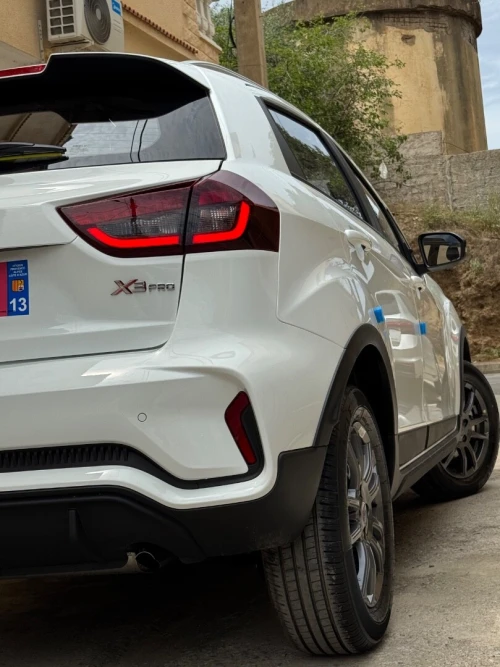 Livan X3 Pro  2026 International ( Avec Toit - Manuelle )