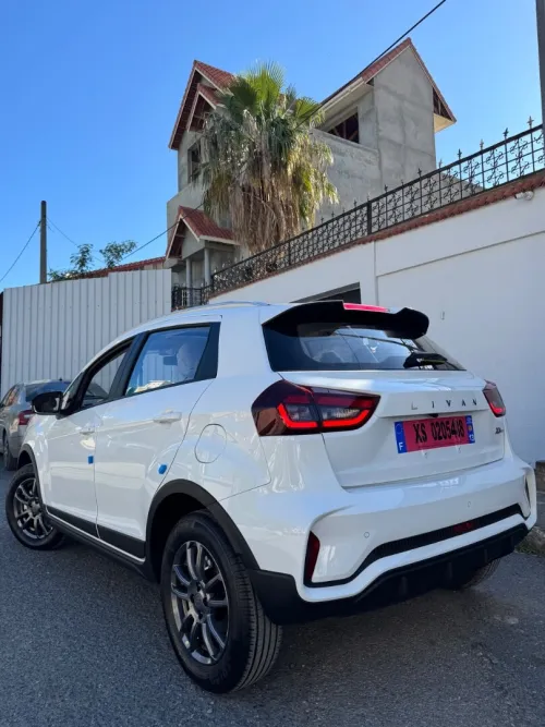 Livan X3 Pro  2026 International ( Boîte Manuelle - Avec Toit )