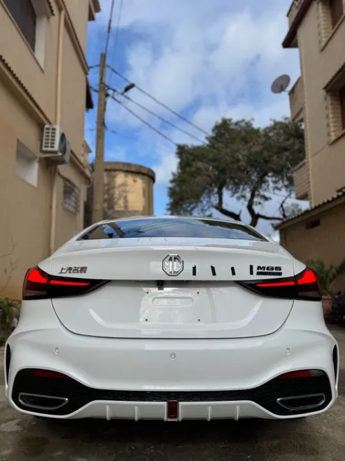 MG 5 2025 180 Dvvt