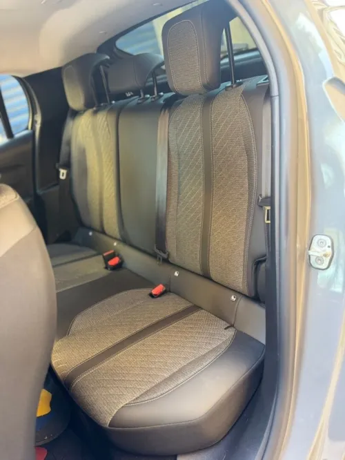 Peugeot 208 2024 Allure Pack