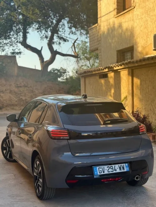 Peugeot 208 2024 Allure Pack