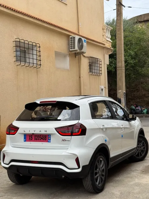 Livan X3 Pro  2026 International ( Avec Toit - Manuelle )