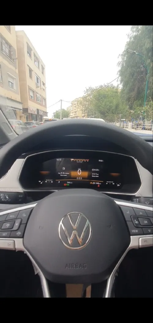 Volkswagen Tahru 2025 Sharp
