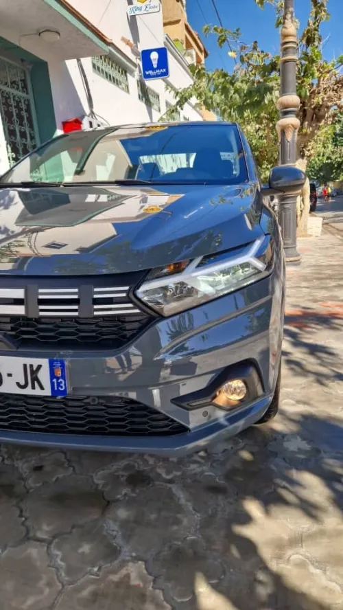 Dacia Logan 2025 Toute option