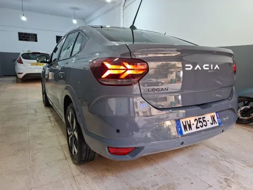 Dacia Logan 2025 Extrême
