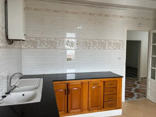 Location Appartement Niveau de villa F4 Alger Birkhadem