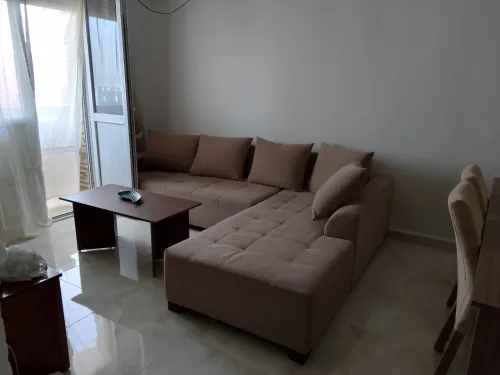 Salon+ tabal 6 chaises+ table basse 