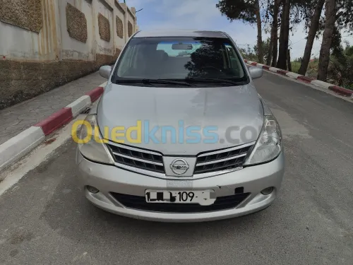 Nissan Tiida 5 portes 2009 