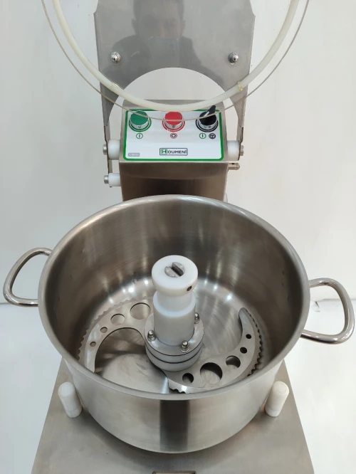 Cutter de table (couper,mixer,mélanger,pétrir) n'import quel aliment