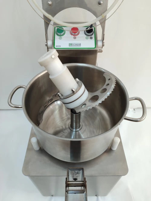 Cutter de table (couper,mixer,mélanger,pétrir) n'import quel aliment