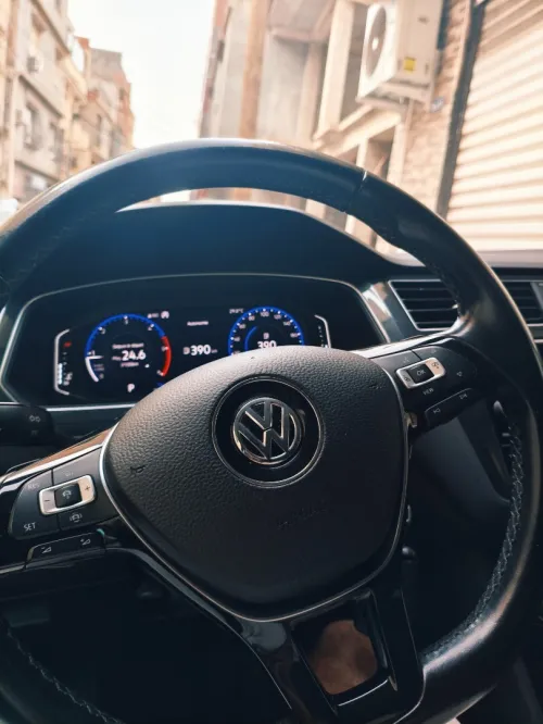 Volkswagen Tiguan 2021 