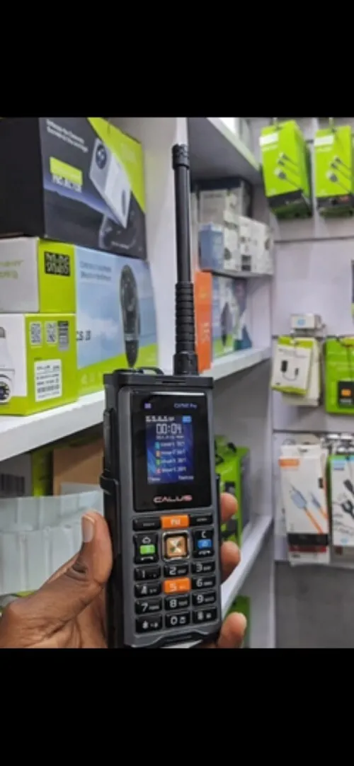 هاتف الدبابة بطارية ضخمة و شبكة قوية في المناطق المعزولة Telephone C8700pro C8700