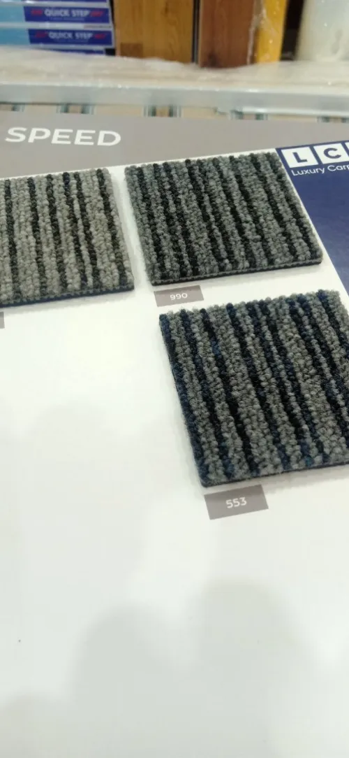Moquette balta 