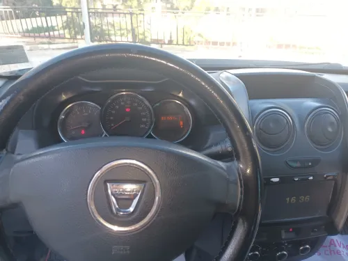 Dacia Duster 2015 