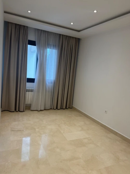 Location Appartement F5 Alger Hydra