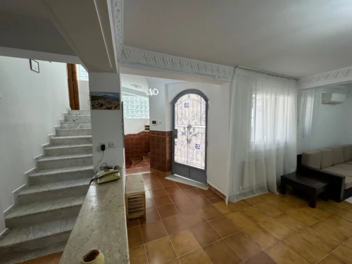 Location Appartement Niveau de villa F4 Alger El biar
